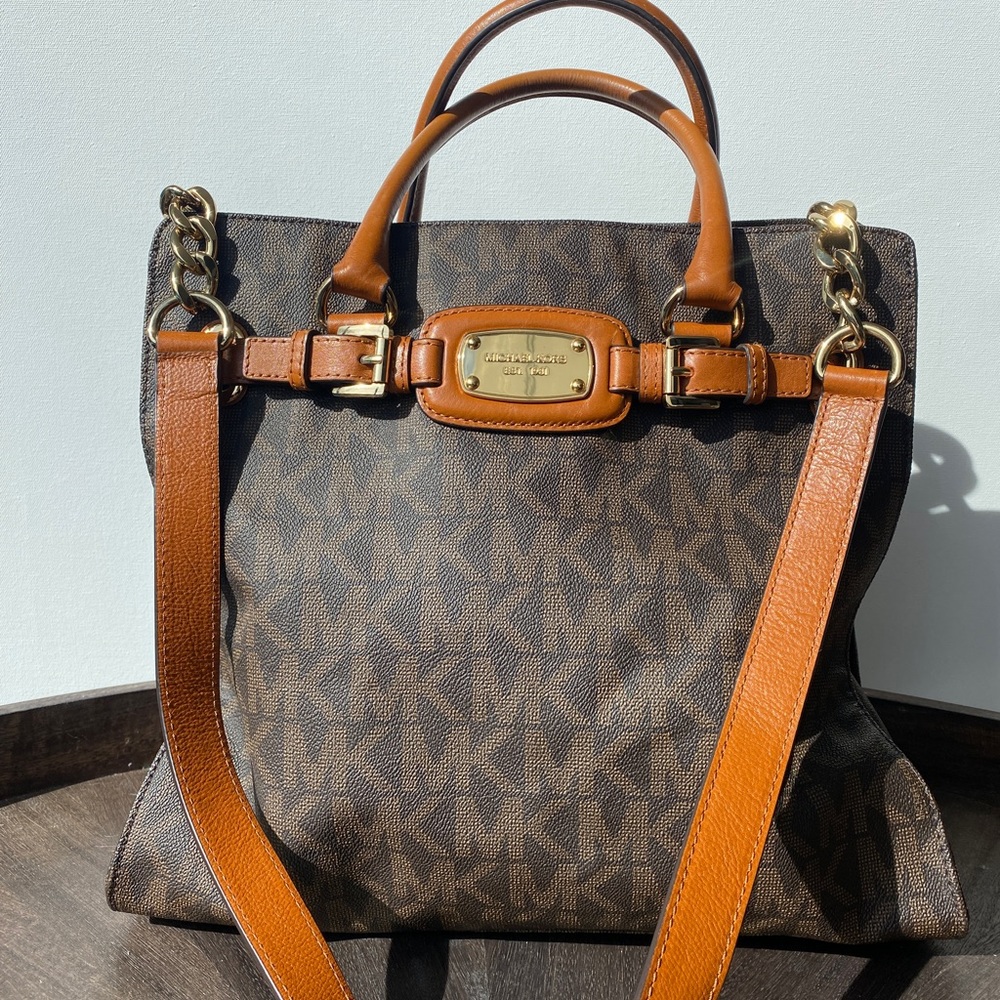 Michael Kors Hamilton Canvas Exterior Handbag